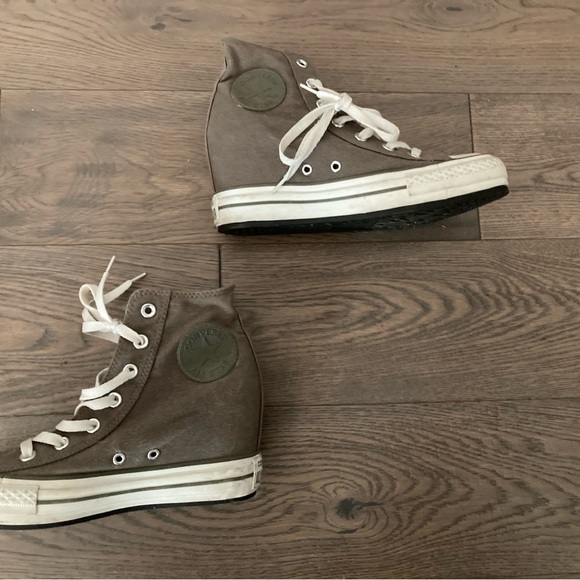 Converse Chuck Taylor All Stars Gray Studded Hi High Top Ankle Boots Sneakers - Picture 5 of 10